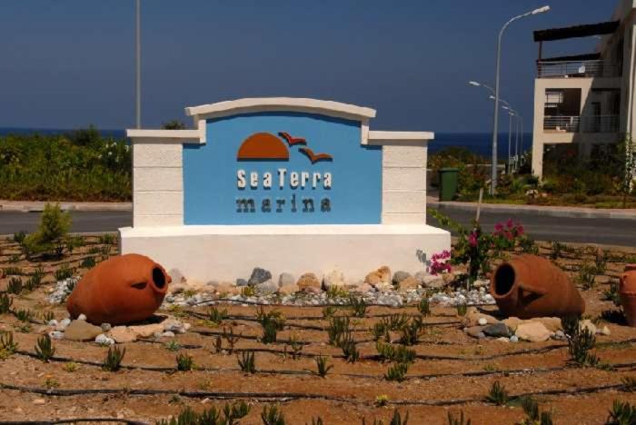 Marina Apartment B 16 - Tatlisu Trnc Akanthou エクステリア 写真